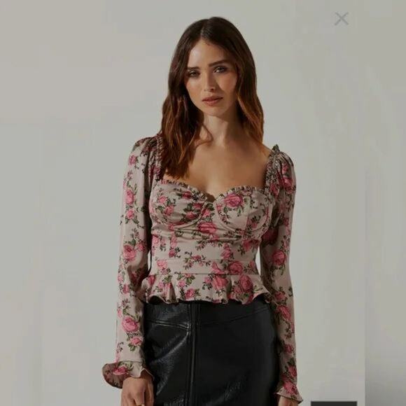 ASTR the label top Size Small NWT - Picture 1 of 3